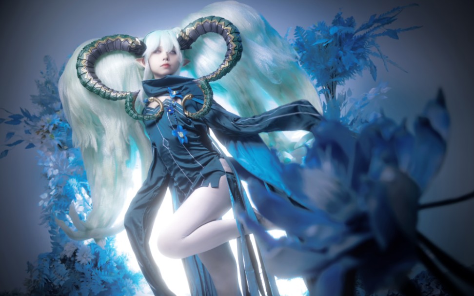 这白裤袜算丝袜吗?腿长有大角角的提亚马特真可爱～【g44不会受伤】