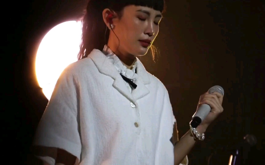 魏如萱《门》2023厦门