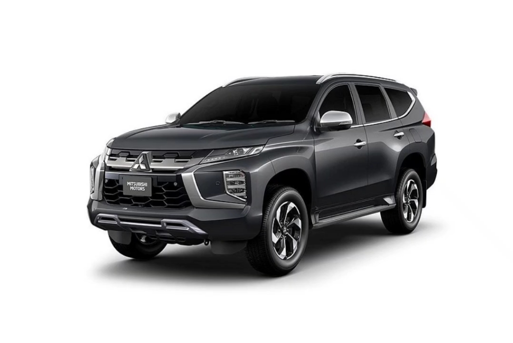 三菱发布小改款帕杰罗sport越野车