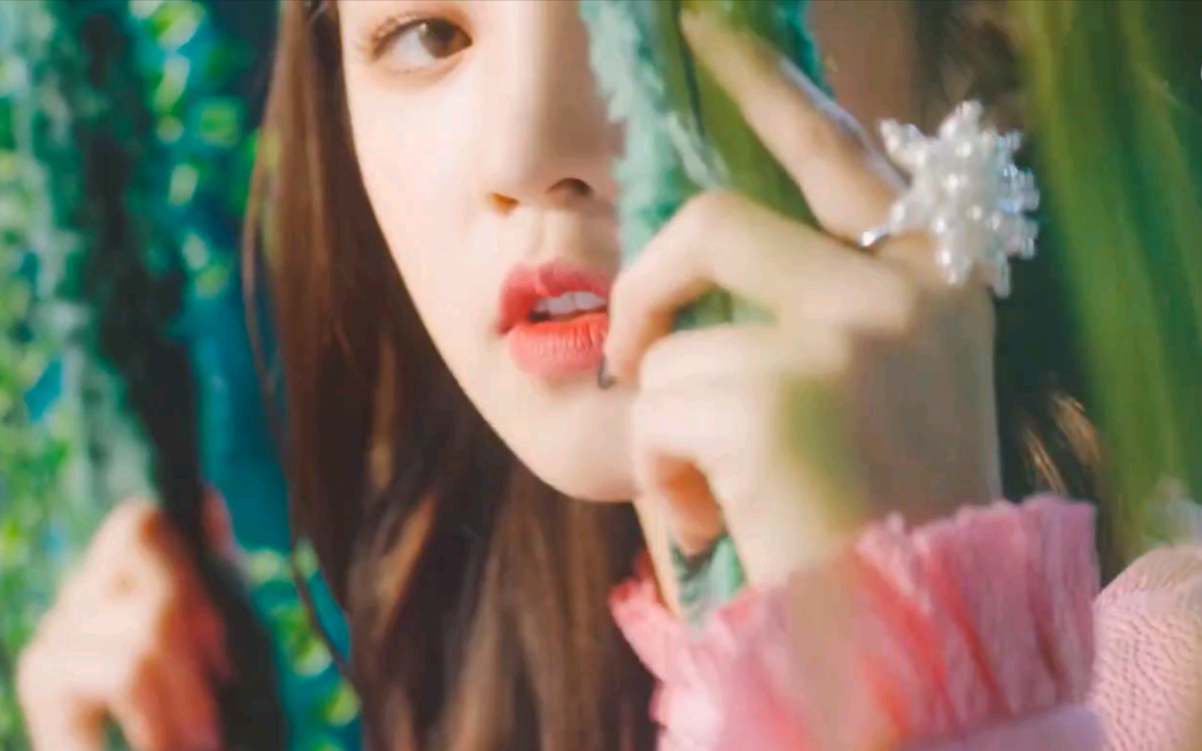 gidle慢速品品火花女娃滴美貌