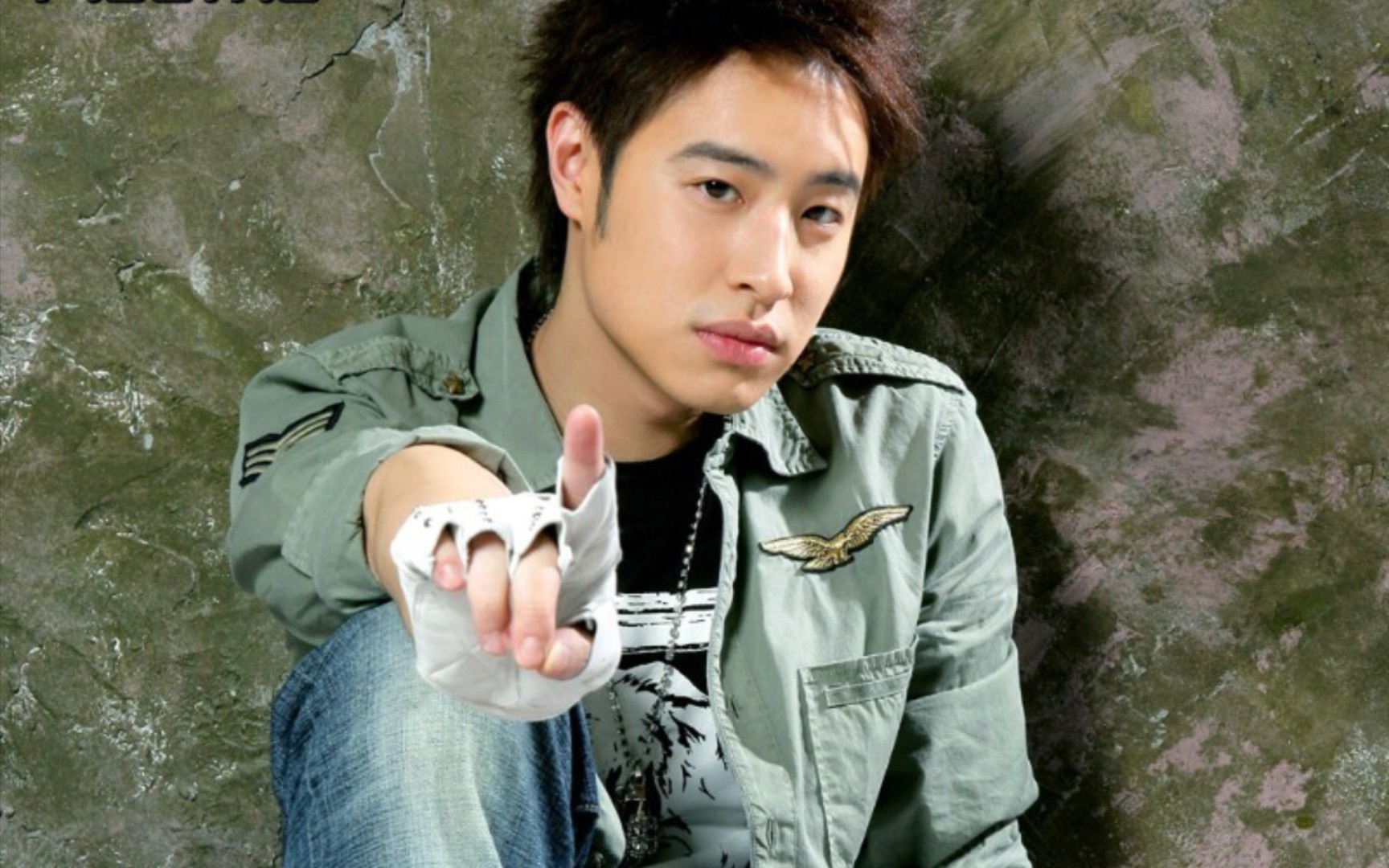 《爱上未来的你》——潘玮柏