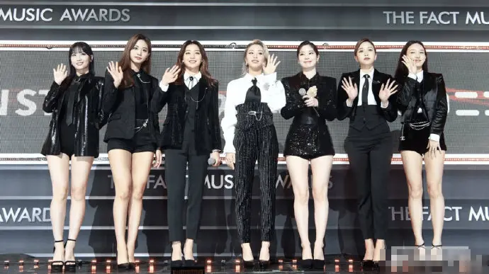 绝了 孙彩瑛这冲破低画画质的美貌 真的好帅好美 Twice的造型真的很好看 哔哩哔哩