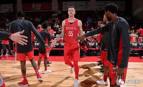 今日NBA交易:勇士签周琦队友 雷霆三方交易完