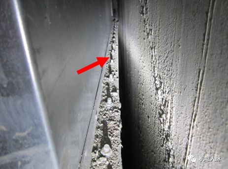 土建风道内衬风管做法