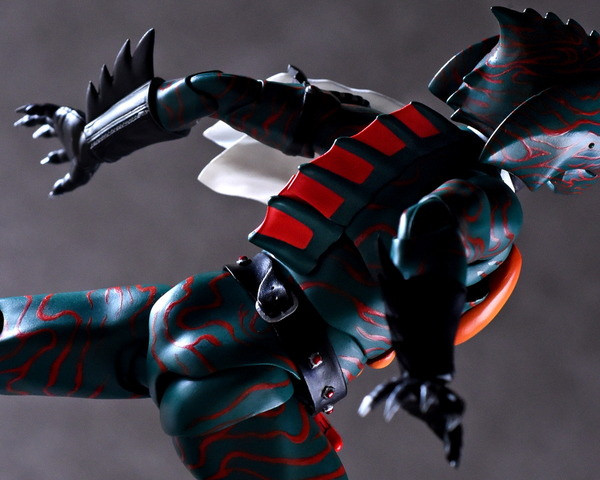 h.figuarts系列《假面骑士亚马逊》假面骑士亚马逊(真骨雕)开售公布