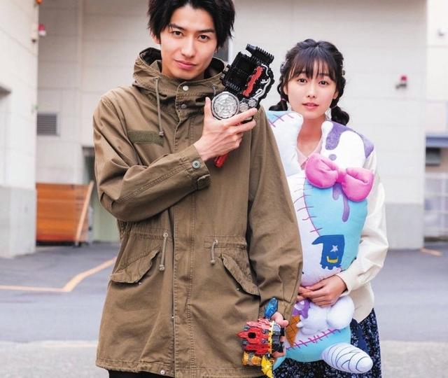 假面骑士build外传 红爹和美空发糖向访谈 战兔:现在就是后悔