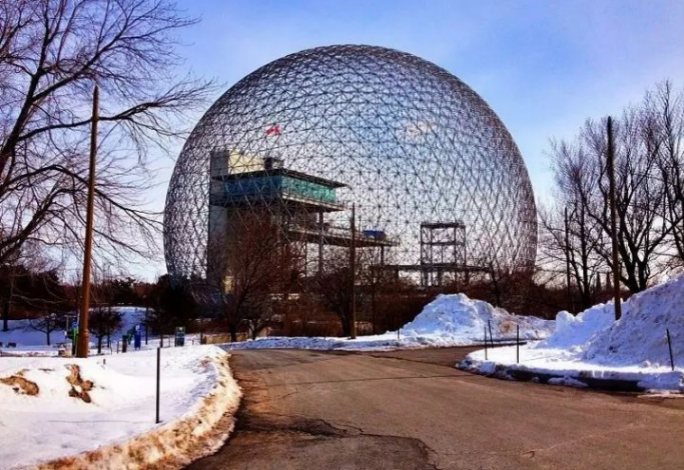 超前的"斜杠"——巴克敏斯特·富勒