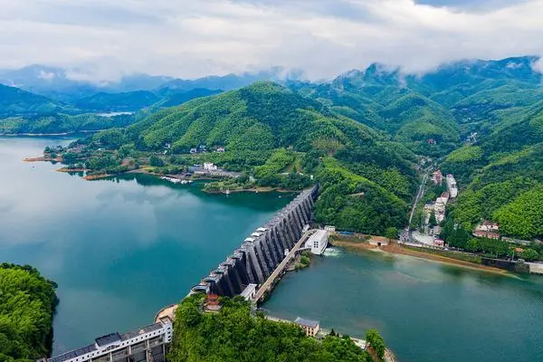 雷达水位监测站-水库水雨情监测系统 - 哔哩哔哩