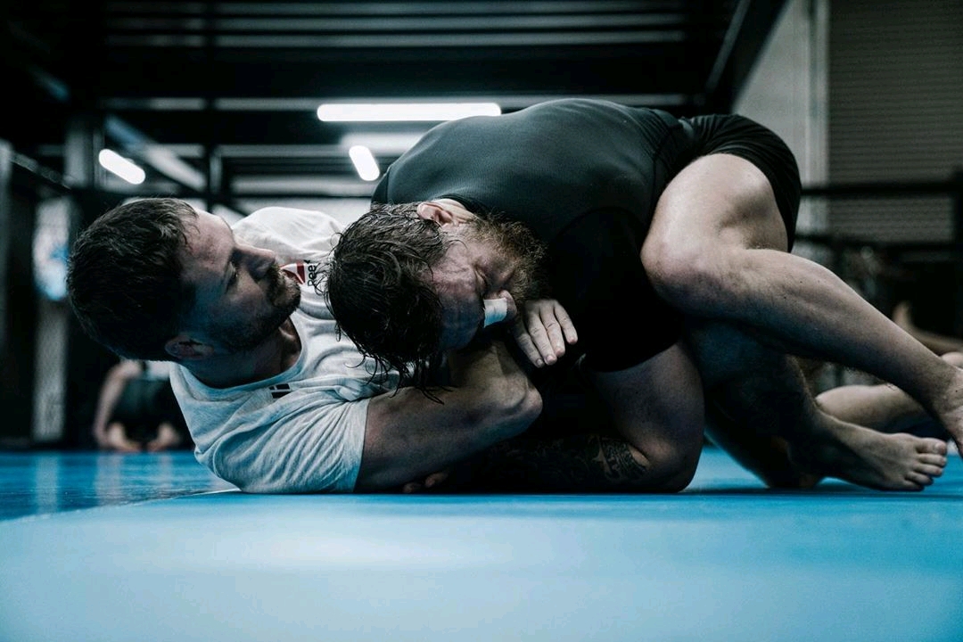 ufc前羽量级轻量级双冠王嘴炮康纳麦格雷戈ins照片自取第二弹