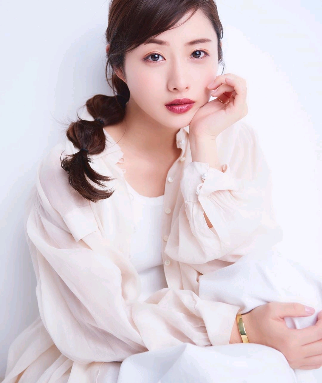 石原里美盛世美颜图