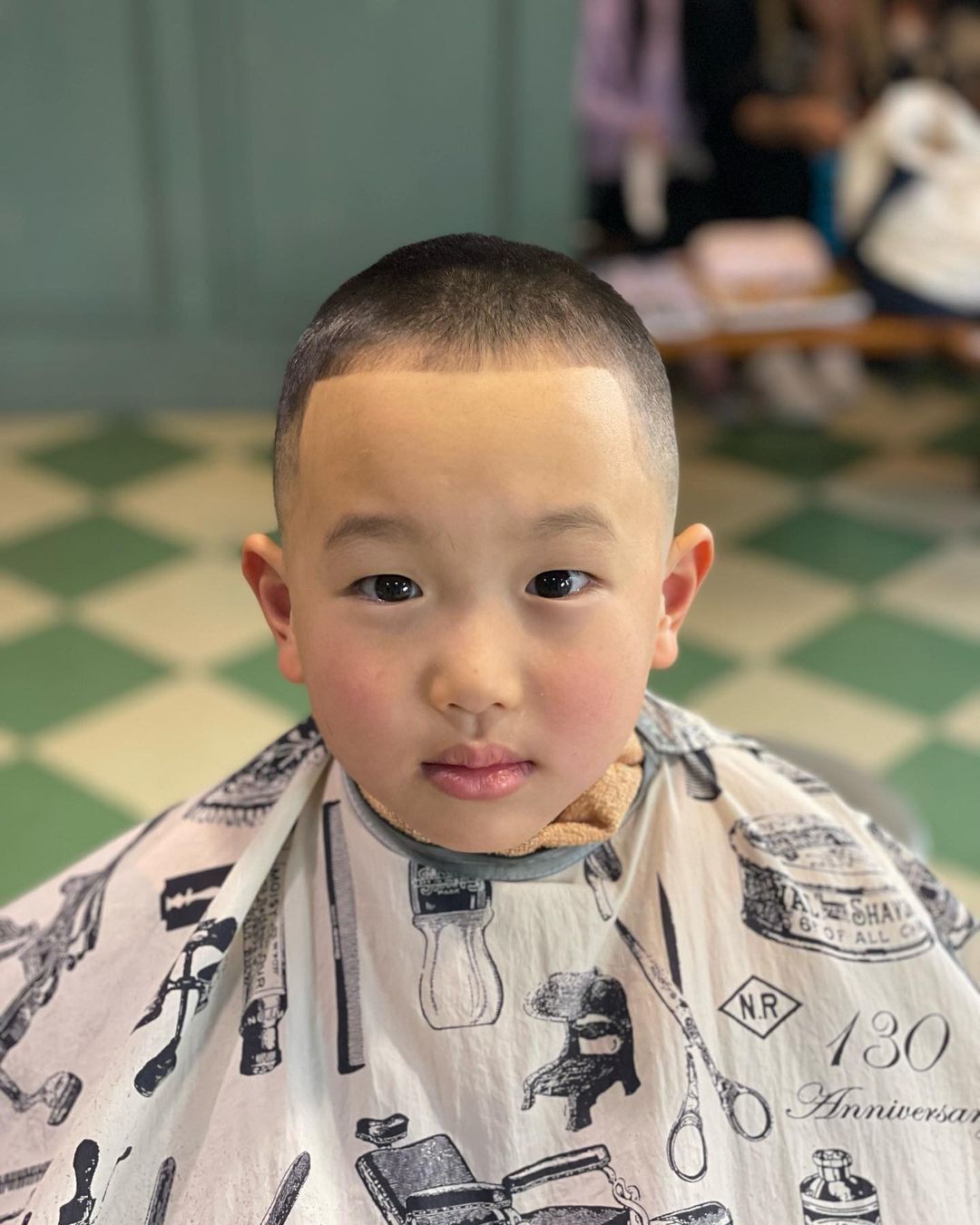 3到10岁小男孩，发型这样剪真帅气，妈妈们请为你儿子收藏_头发