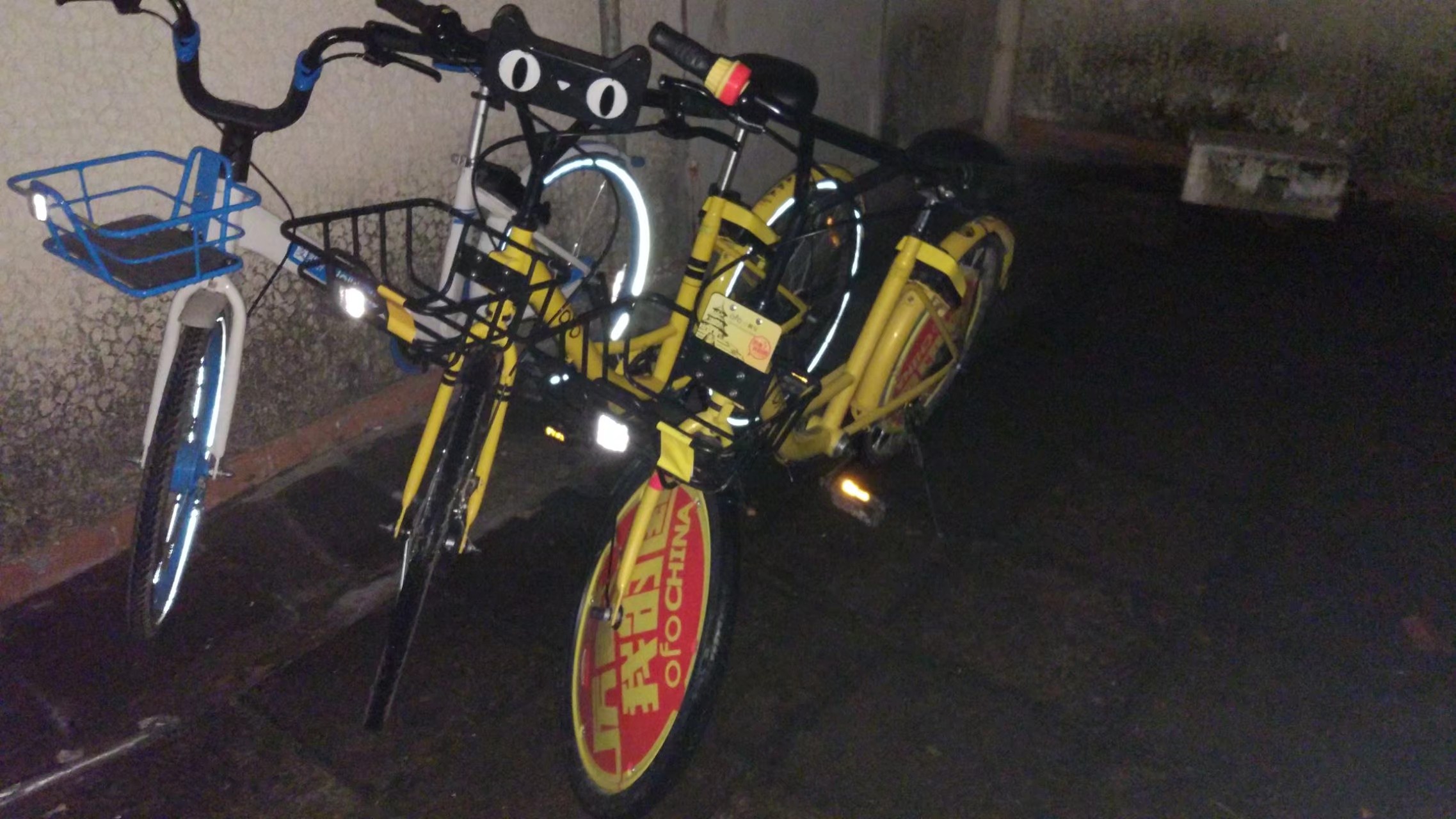 深夜車評第十一彈:ofo3.21s小黃蜂天貓超市定製版