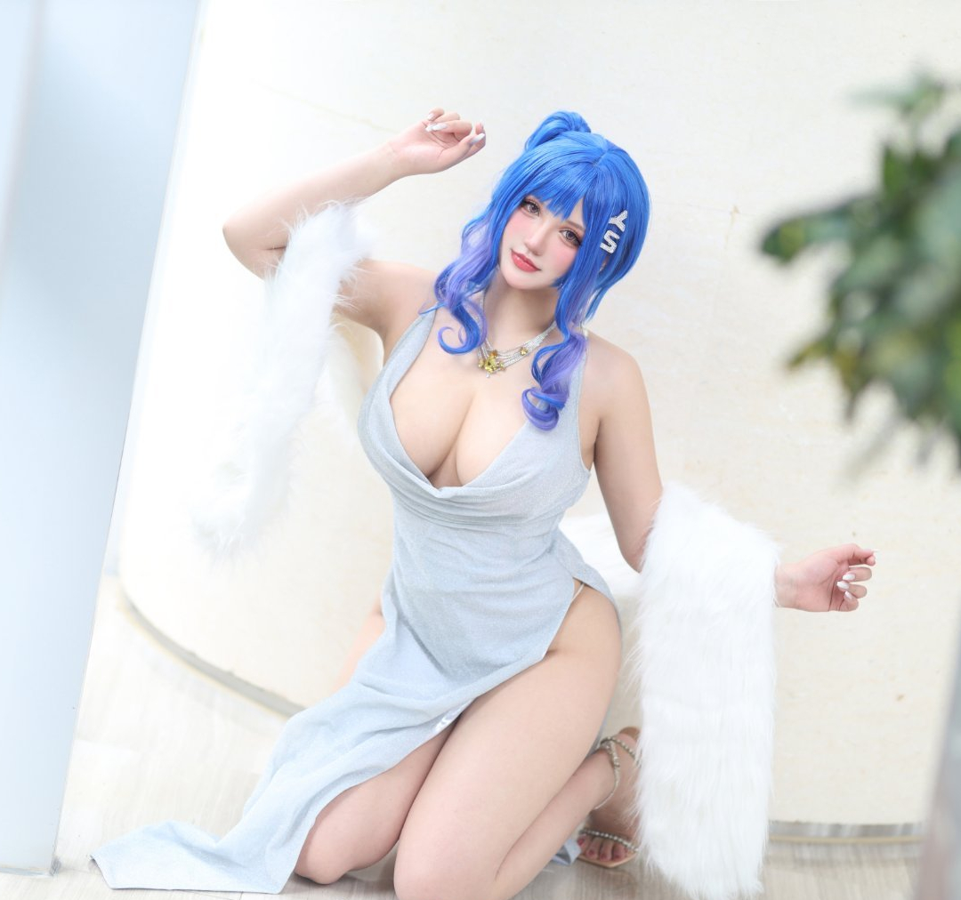 夏鸽鸽不想起床碧蓝航线圣姨cosplay7