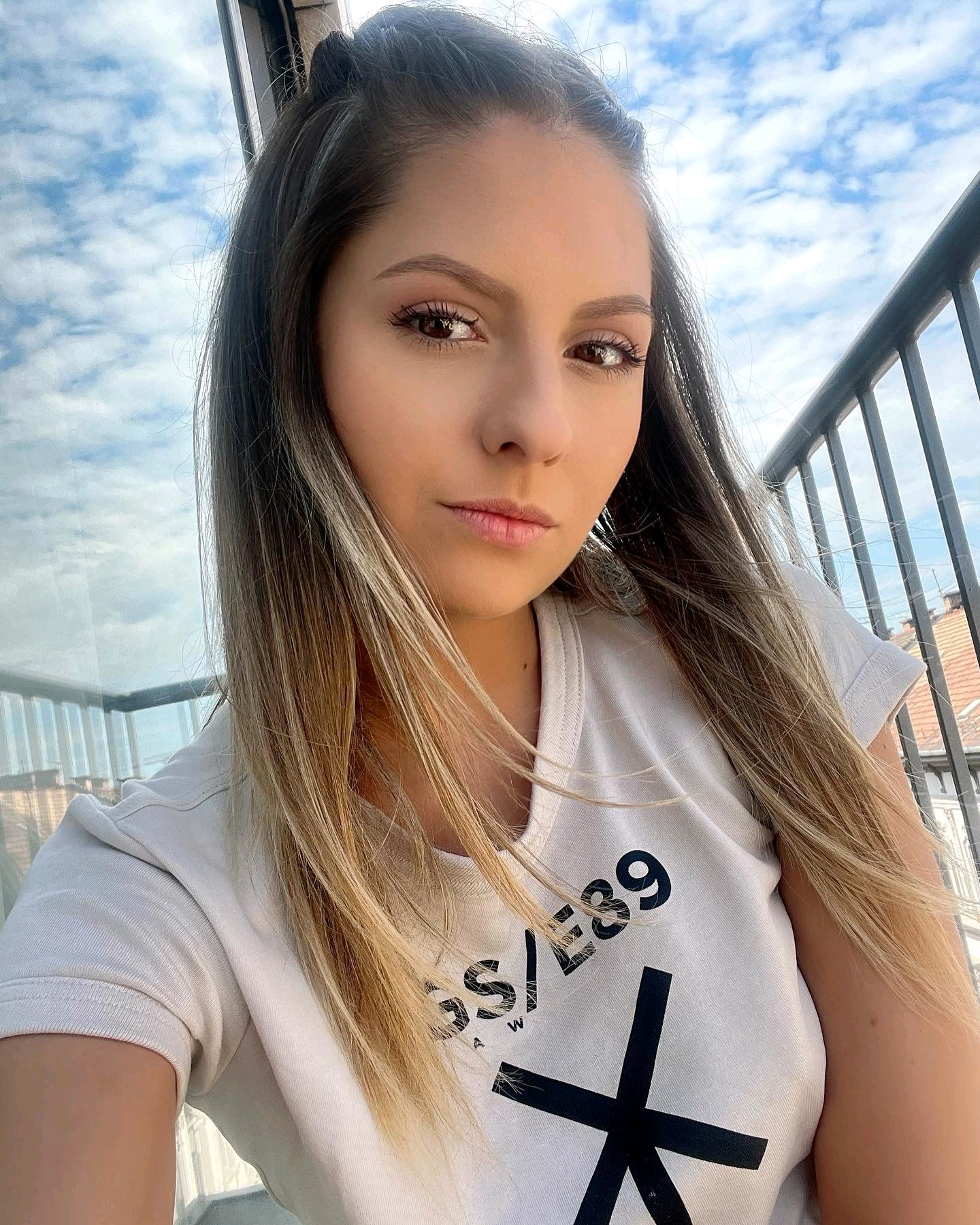 模特Rebecca Volpetti美图集 - 哔哩哔哩