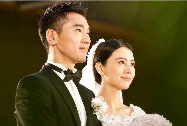 赵又廷微博官宣:女神高圆圆怀孕!