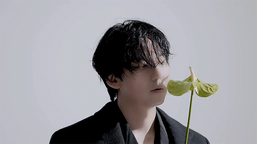 金南佶singles画报6月刊又欲又帅的gif福利