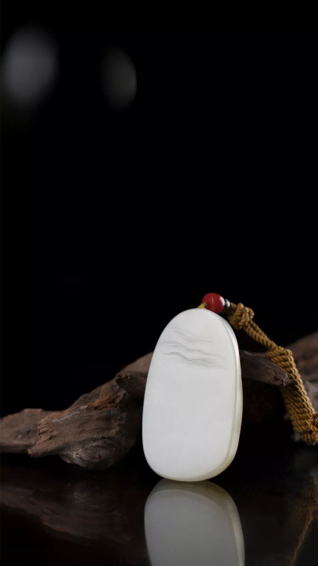 背面添加寥寥数笔水纹