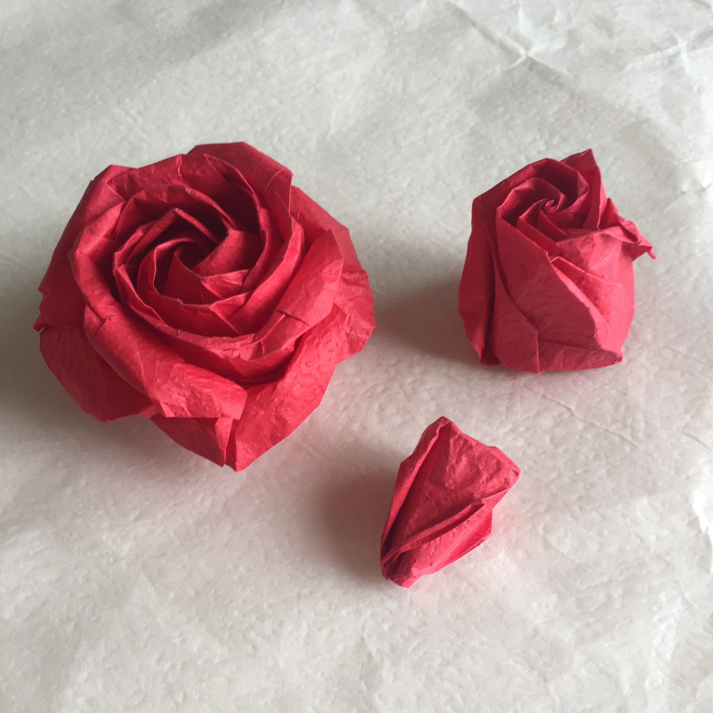 酒杯玫瑰折纸 太美了 震撼到我了