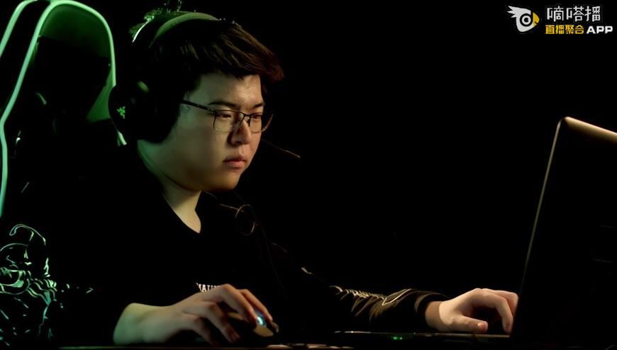 斗鱼起诉韦神索赔3000万!韦酱:当我是蛇哥,没