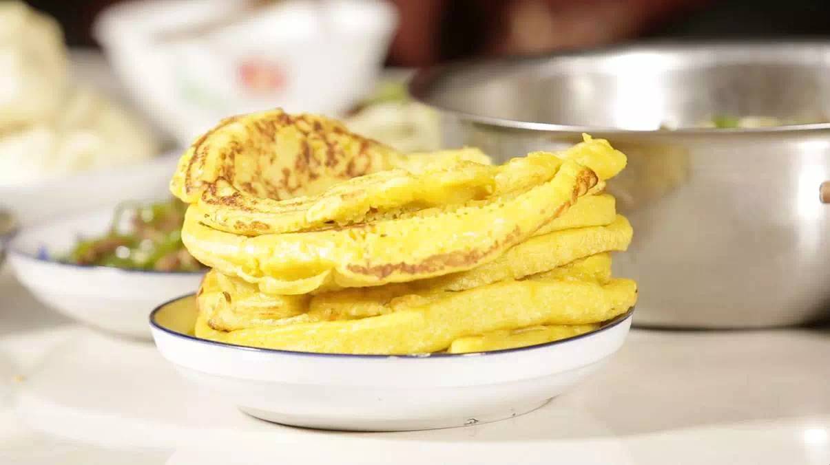 这个小吃的名字原来叫做摊黄儿