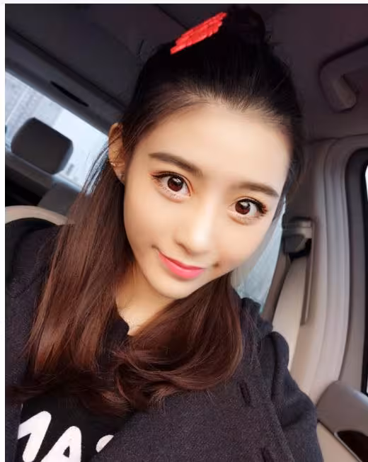瓜子脸,大眼睛的"标准美人脸"过时了?
