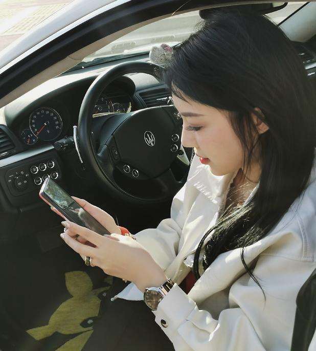 郭美美售卖违禁减肥食品再次被抓网友做点正当的职业很难吗