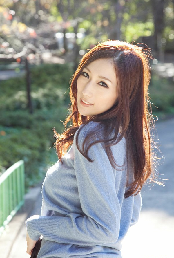 魔王和勇者都无法拒绝的臣乳优优