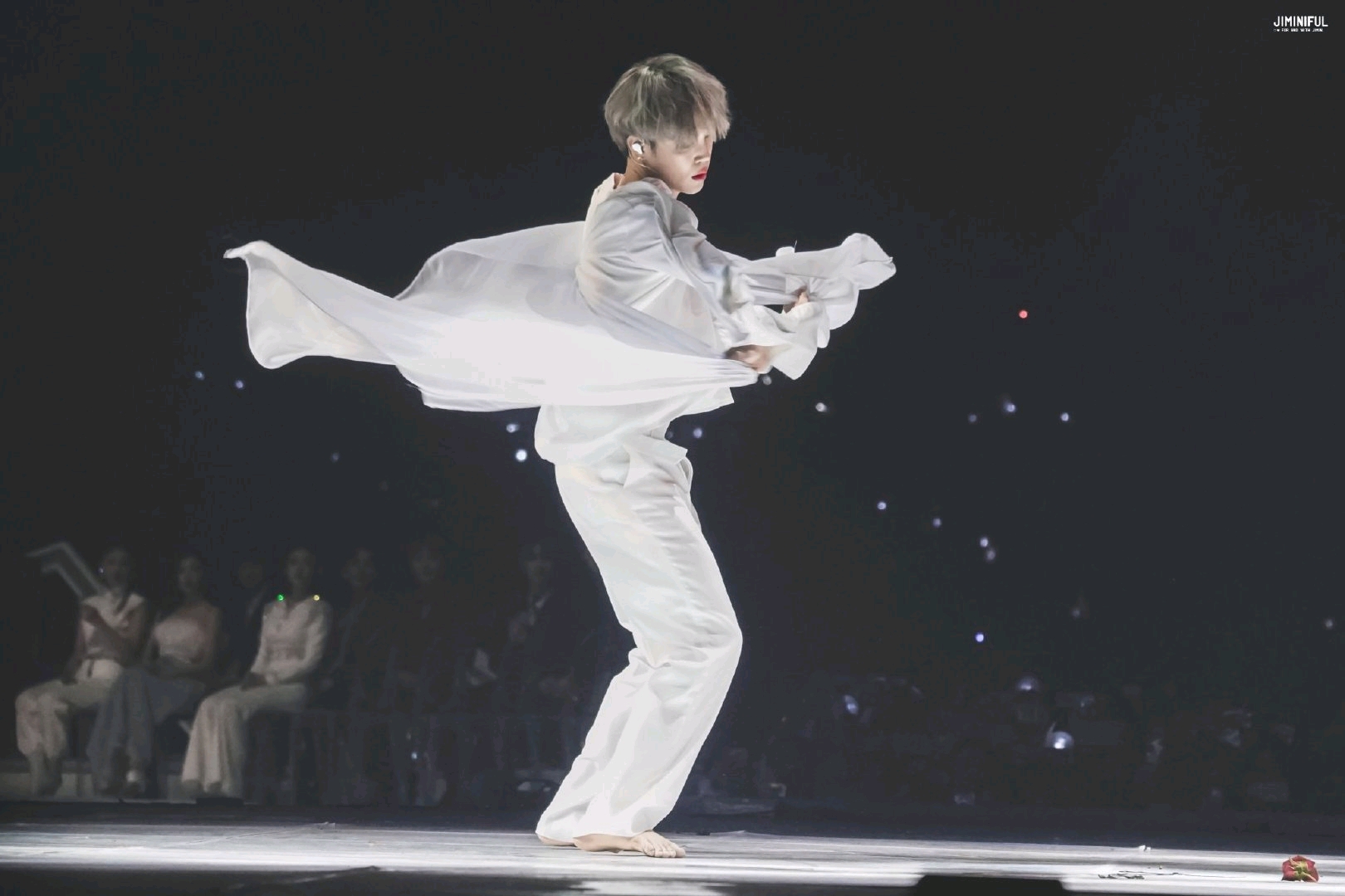 【论坛体/all旻向】为什么那群男的不让我看朴智旻跳舞(不喜勿进)