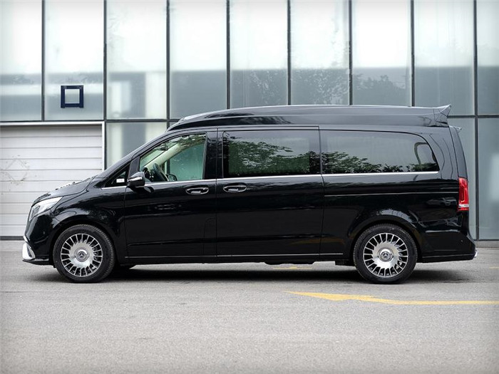 奔驰v260l游艇版 豪华精致车身外观 运动休闲amg包围