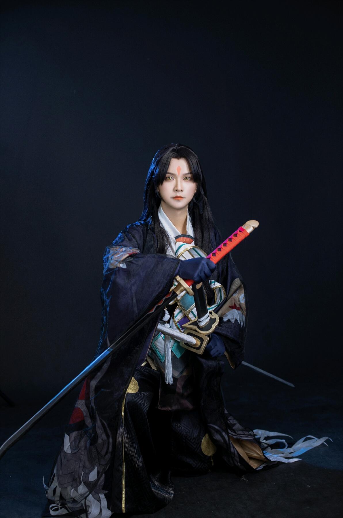 阴阳师鬼切龙胆霖心cos - 哔哩哔哩