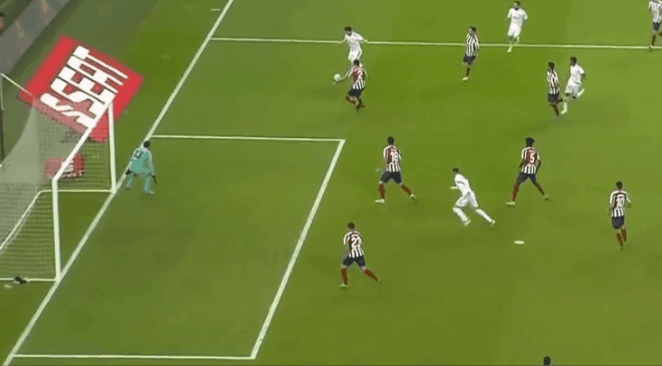 齐达内第10冠 9进决赛全胜!皇马4-1点杀马竞,西蒙尼再成背景板