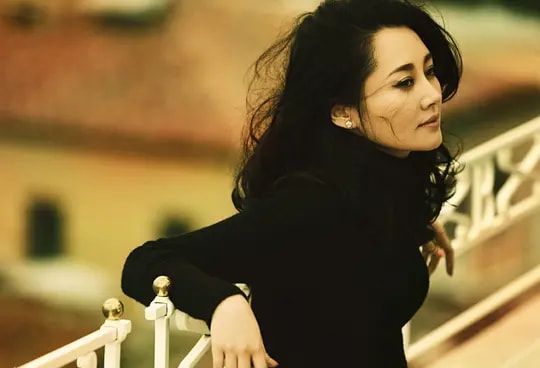 图片[36]-“冻龄女神”许晴：冯小刚视她为“梦中情人”，至今52岁仍是单身-魔性次元