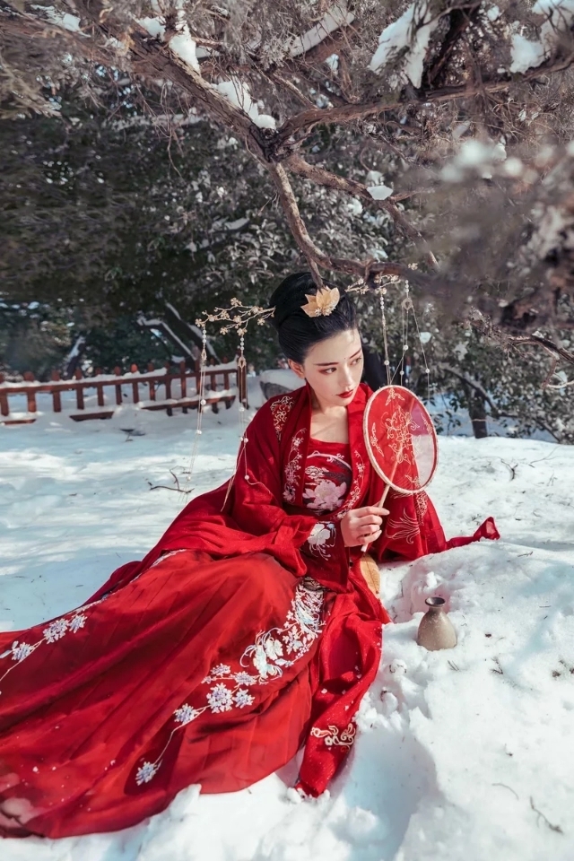 花嫁汉服嫁衣婚服系列