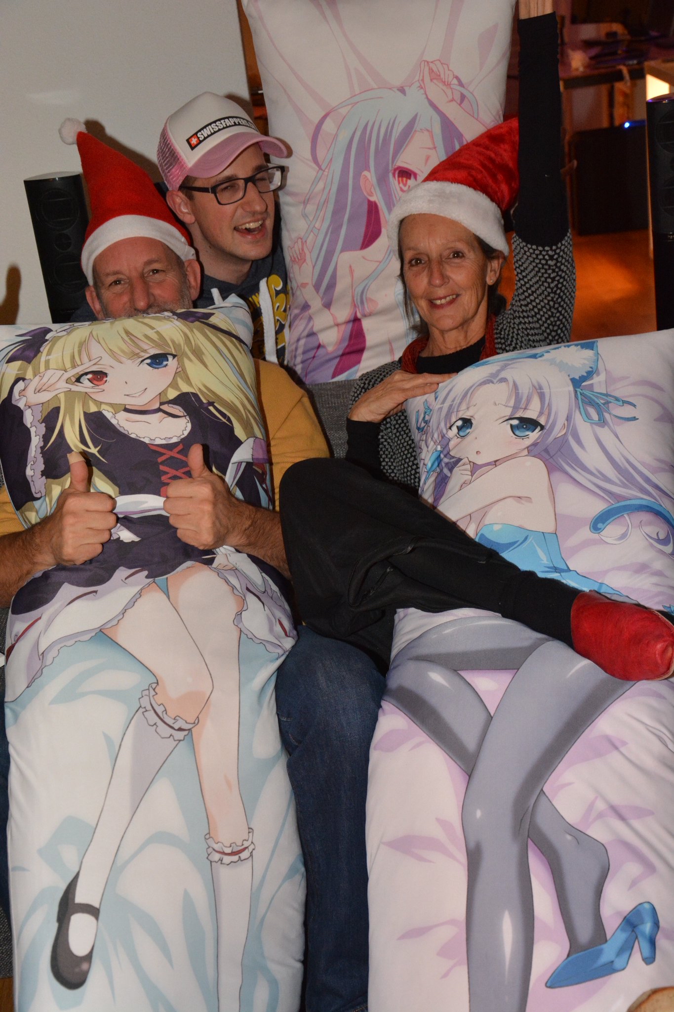 瑞士死宅近期图片转载