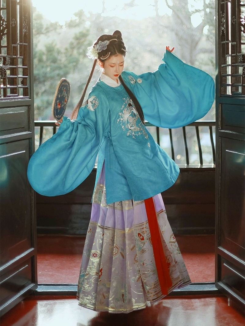 华服每日上新(155)1.19写腊八节快乐