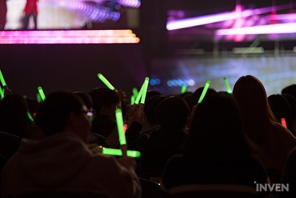 跑跑卡丁车2019showcase现场问答翻译 - 哔哩哔哩