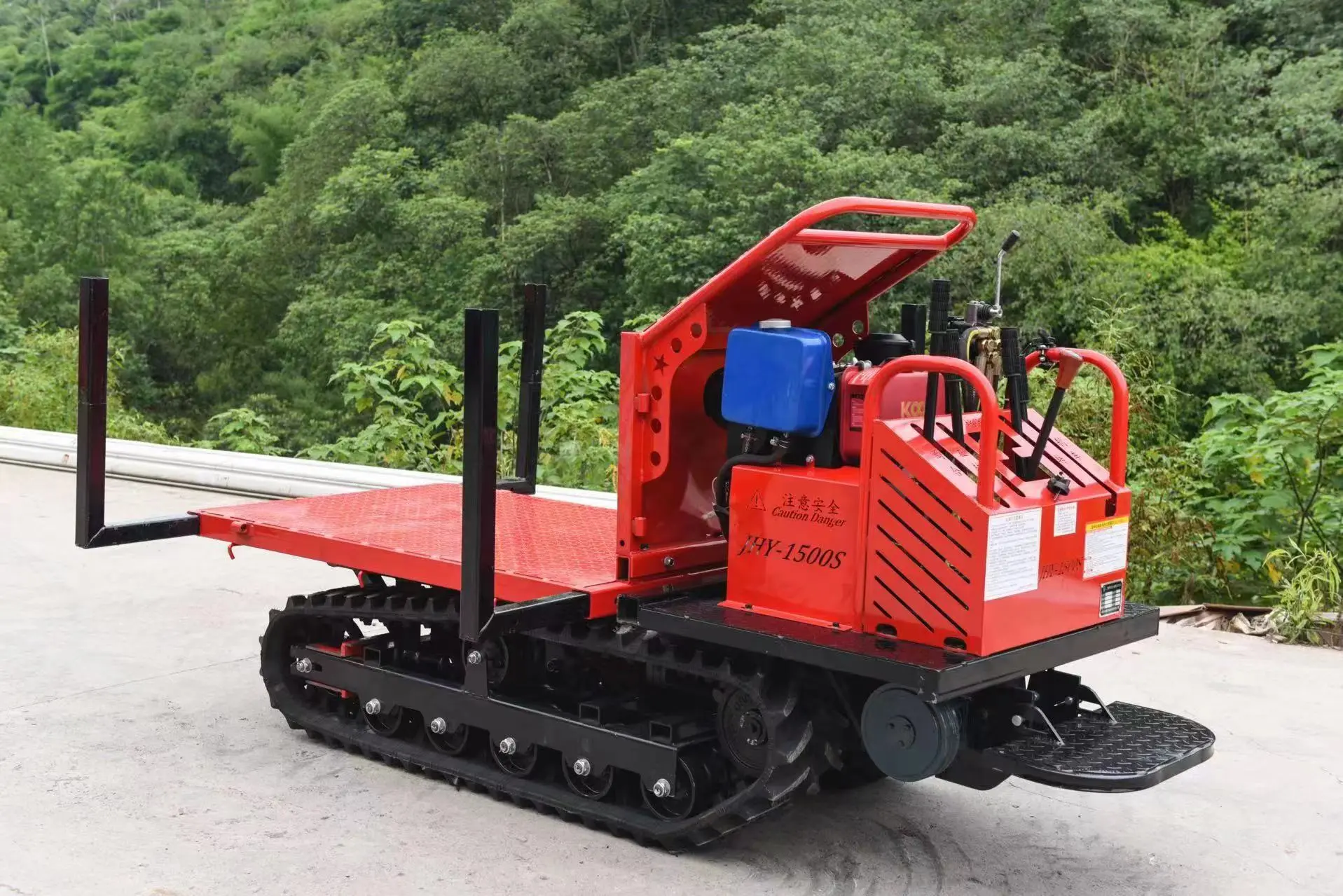 9吨履带运输车厂家 小型爬山虎源头 山地履带车 履带式爬山虎 - 哔哩