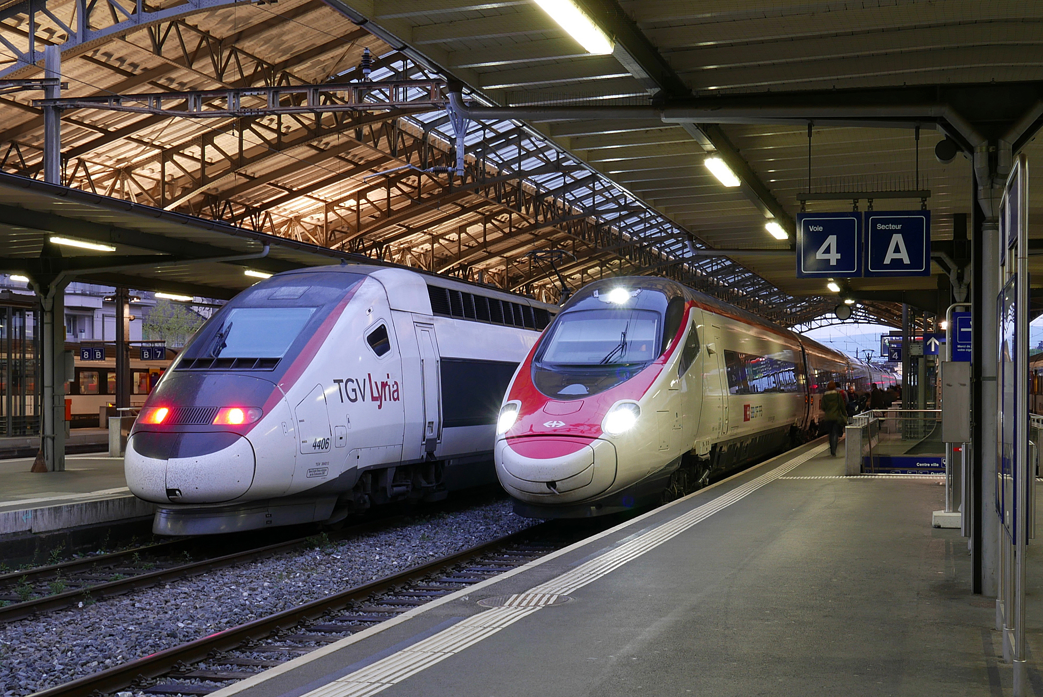 【科普】"新潘多利诺"意大利国铁etr 610型和瑞士联邦铁路rabe 503型