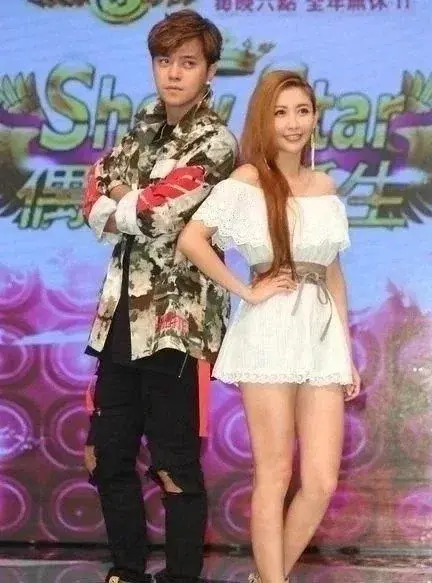 简凯乐不想复出 不知道如何面对罗志祥 说不能合格 哔哩哔哩