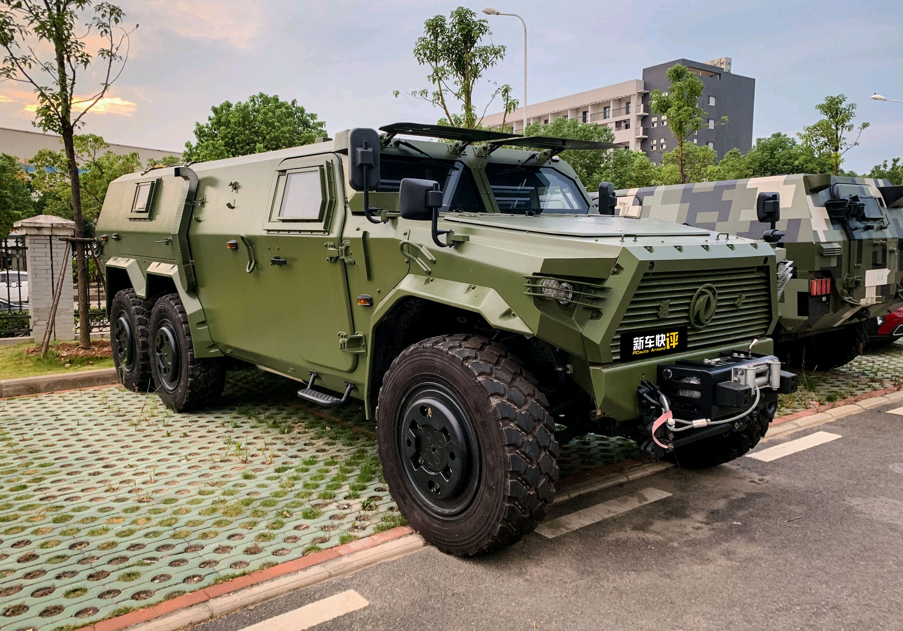 东风猛士M-Terrain硬派越野车：中国版GMC悍马EV，将于2023年量产_太平洋号