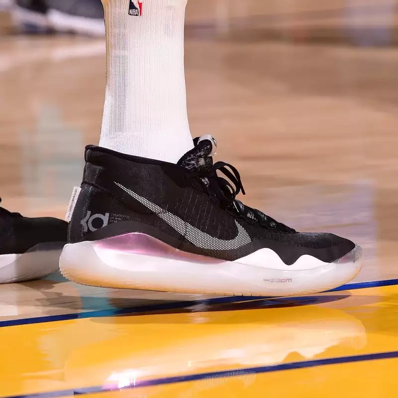 今日份球鞋上脚:乔治Nike PG3 93552 杜兰特N