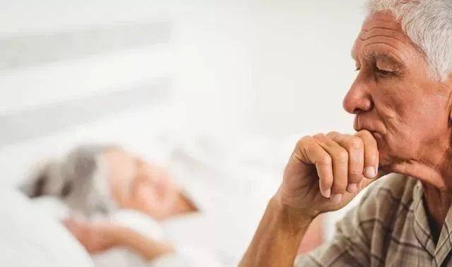 老年人冬季易发疾病的原因?怎么保护好健康? - 哔哩哔哩