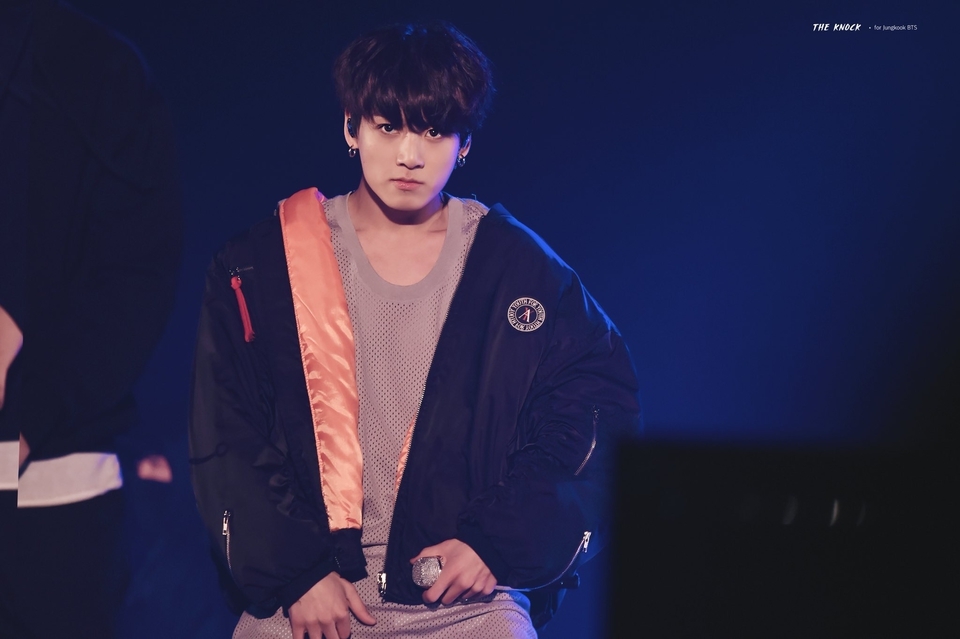 防弹少年团小说--【薄荷糖】