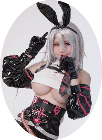 Azami碧蓝航线海因里希亲王Cosplay