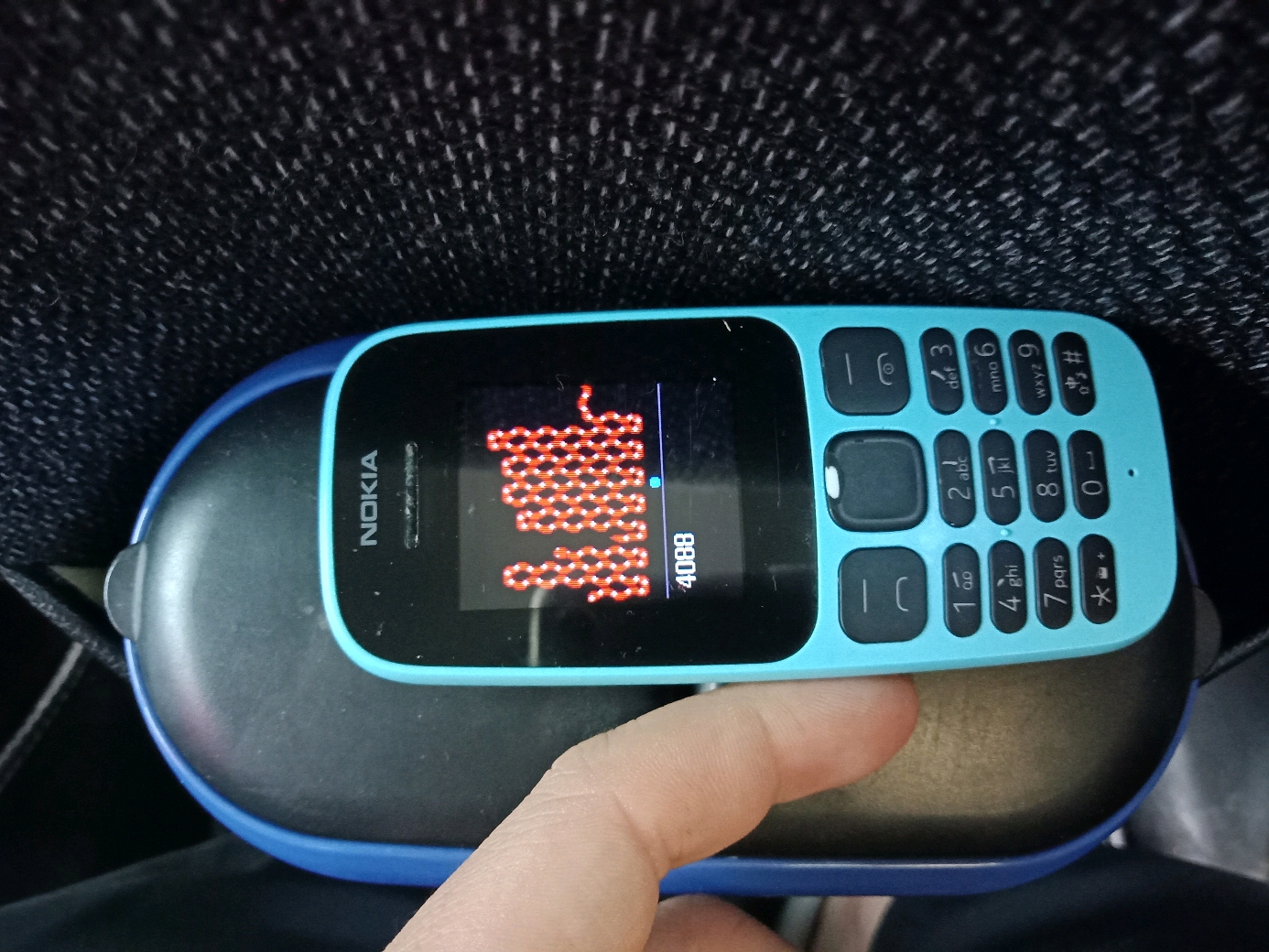 【贪吃蛇】恭喜守林获得诺基亚105贪吃蛇精灵