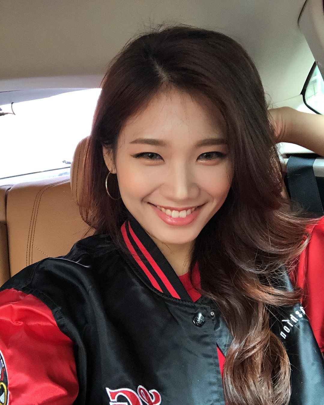 内衣相太性感被网友怒轰网店老板娘李熙恩我是满足自己