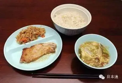 在日本蹲大牢是一种怎样的体验 哔哩哔哩