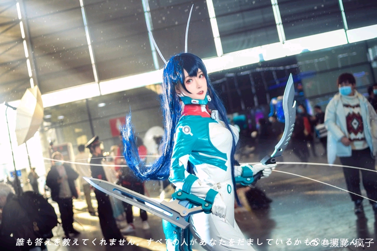 角色:《雏蜂》白桦 coser微博:yui金鱼 图片来源网络,如有侵权请联系