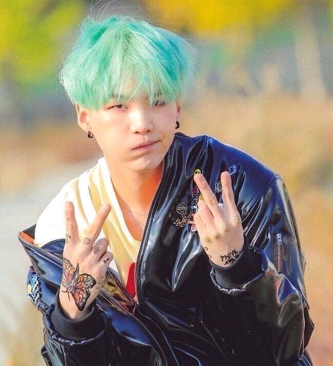 防弹少年团39闵玧其那个传说中的学长