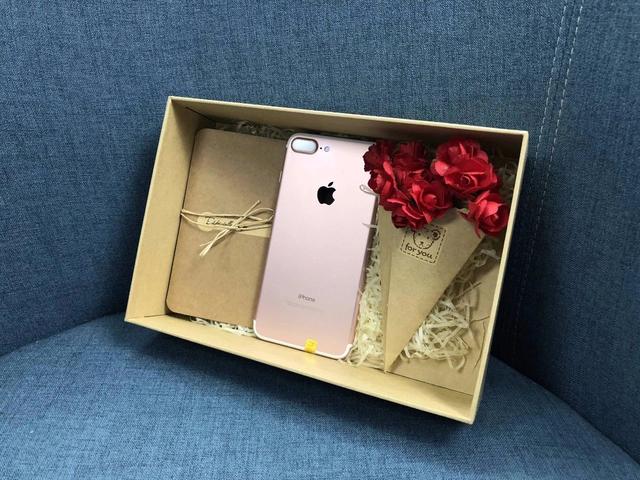 母亲节和520即将到来,价值1150元的手机礼盒买起来!